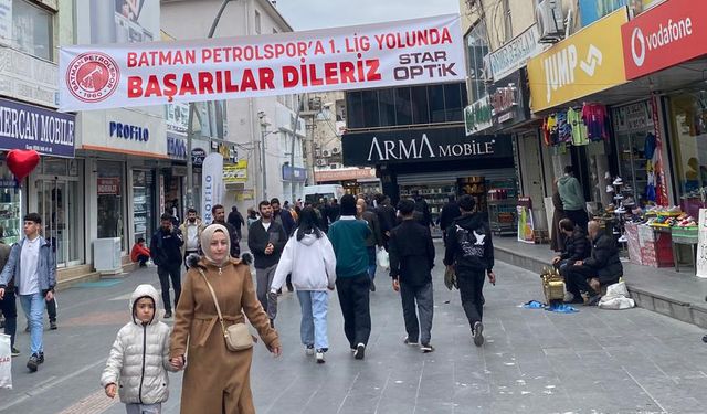 Esnaflar, Petrolspor’un yanında