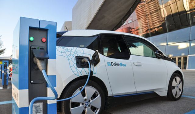 EPDK'dan elektrikli araç şarj istasyonlarına depolama esnekliği