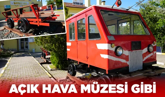 Gar bahçesi müzeyi andırıyor