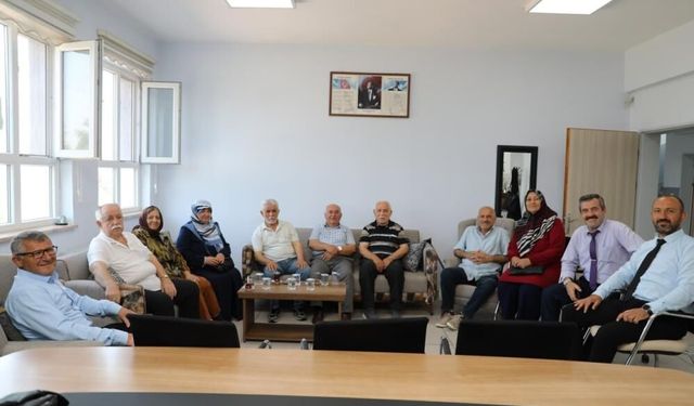 Üç nesli bir araya getiren duygu yüklü buluşma
