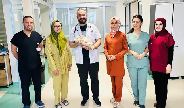 Batman’da 1.100 gram doğan bebek, taburcu oldu