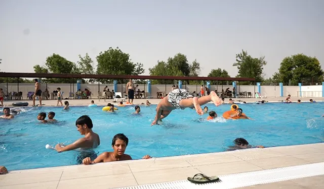 Havuzlardaki el ayak ve ağız hastalığı tehlikesine dikkat