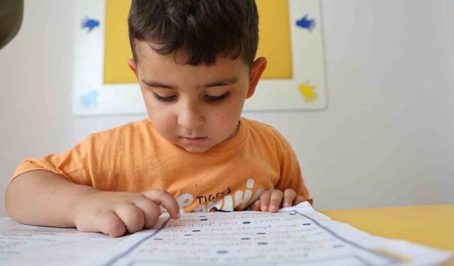 4 yaşındaki Kerem Kayra 6 ayda Kur'an-ı Kerim öğrendi