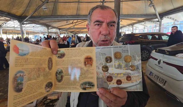 54 yıllık para koleksiyonunu antika pazarında meraklılarıyla buluşturuyor