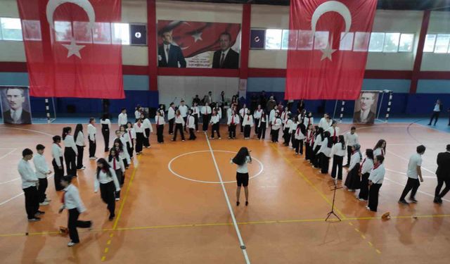 Sason'da Cumhuriyet Bayramı kutlandı
