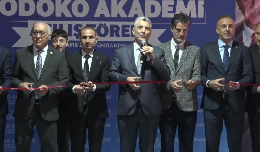 "Mobilya sektöründe dünyada ilk on içindeyiz"