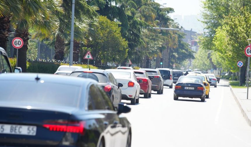 Trafiğe kayıtlı araç sayısı 508 bin 377 oldu