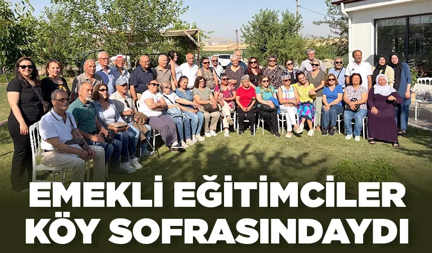 Mersin öğretmen okulu mezunları, Akça-Tilmiz’deydi
