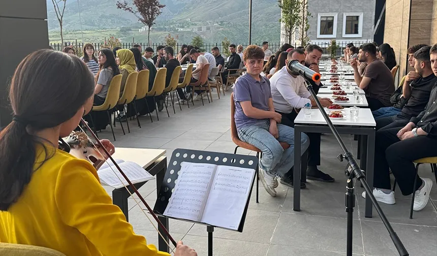 YKS öncesi öğrencilere motivasyon desteği