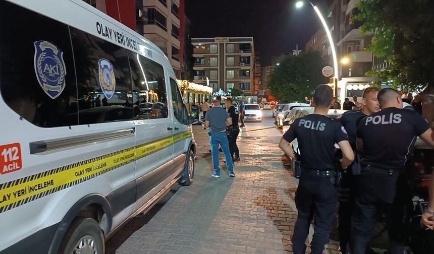 Batman’da silahlı saldırı! Kurşunlar park halindeki araca isabet etti