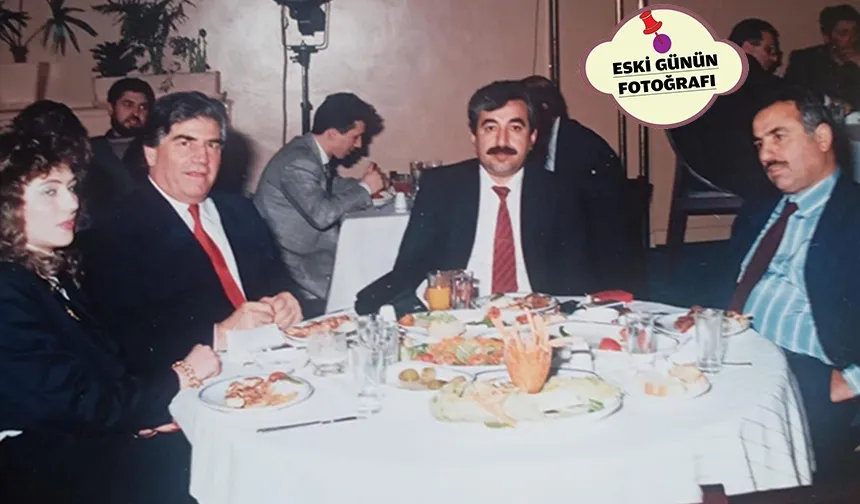 40 YIL ÖNCESİNİN DOSTLUĞU